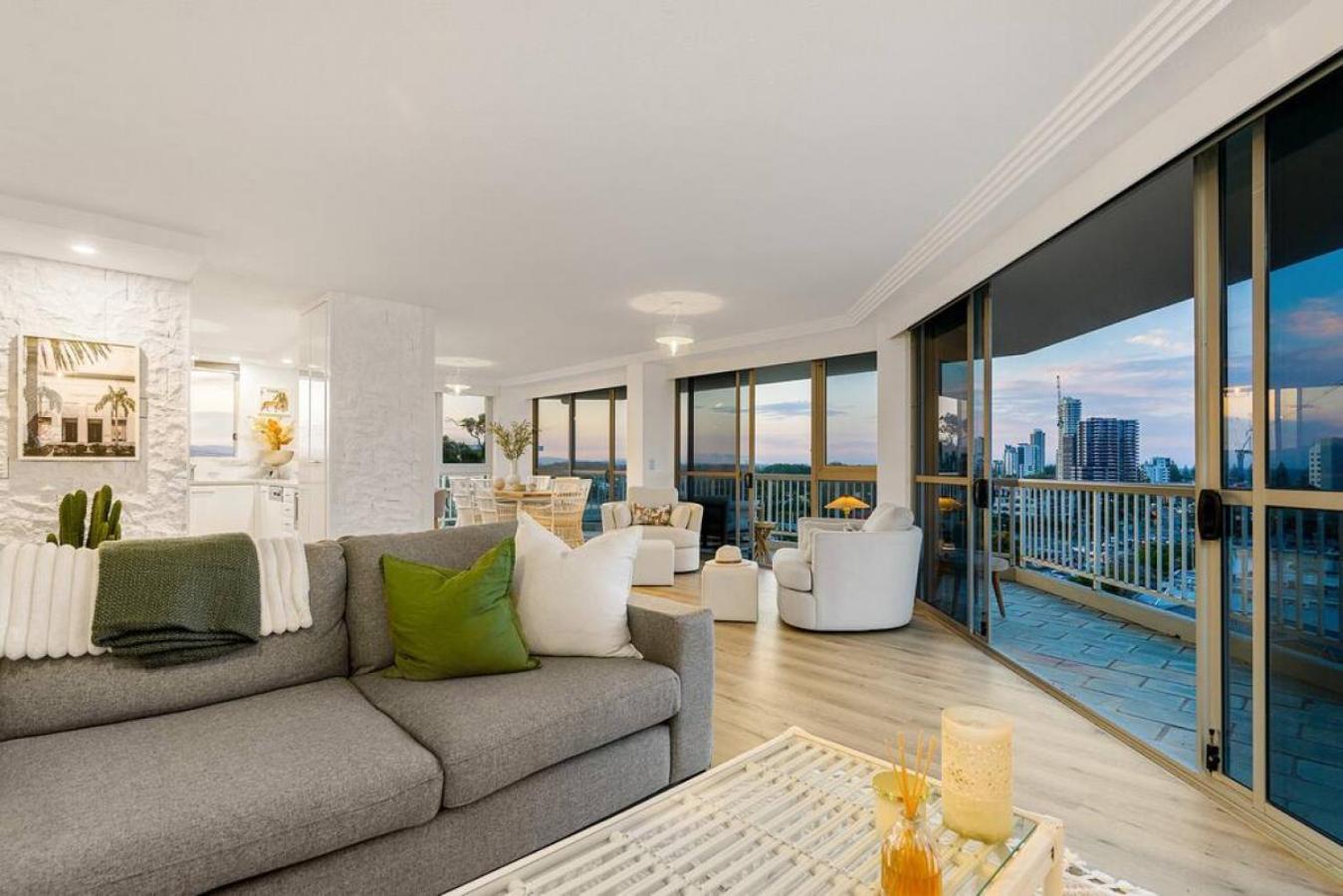 Apartment Skyfall - Breathtaking Views From Sunrise -sunset *